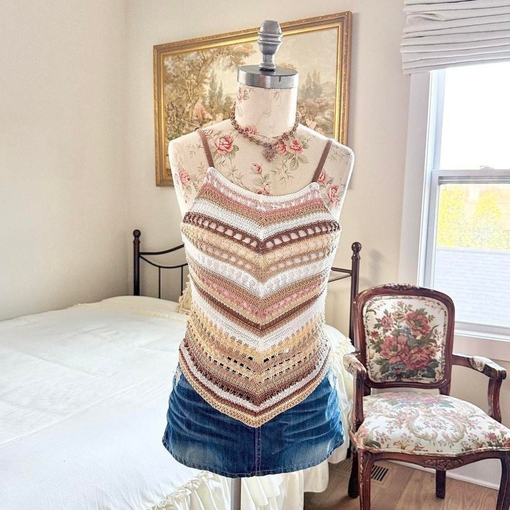 Y2K striped crochet cami top Poof size small